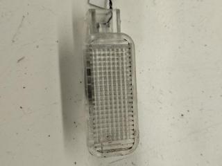 фонарь салона (плафон) Volkswagen Passat B5 1998, 1.8 л., бензин, МКПП, чёрный, универсал, 3B0947415B