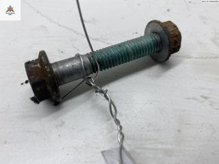 Болт крепления Audi A4 B5 1997, 2.8 л., бензин, АКПП, зелёный, универсал