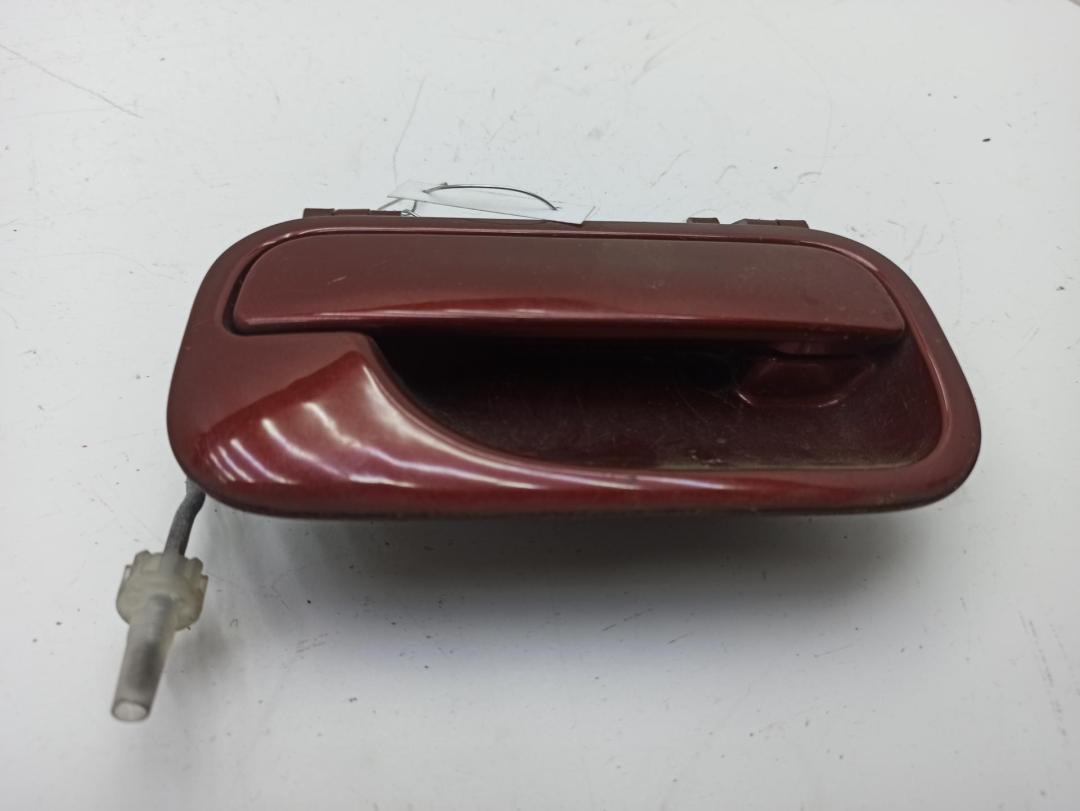 ручка наружная передняя правая Opel Vectra B 1997, 1.8 л., бензин, МКПП, красный, седан, 90506712 - фото №1