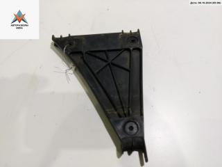 кронштейн заднего бампера Audi A4 B5 [рестайлинг] 1998, 1.6 л., бензин, МКПП, зелёный, универсал