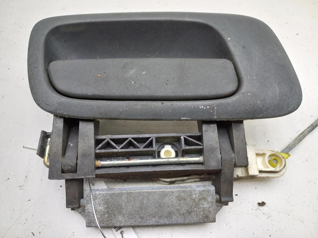 ручка наружная задняя правая Opel Zafira A 2002, 2.2 л., дизель, МКПП, серый, минивэн, 90563712