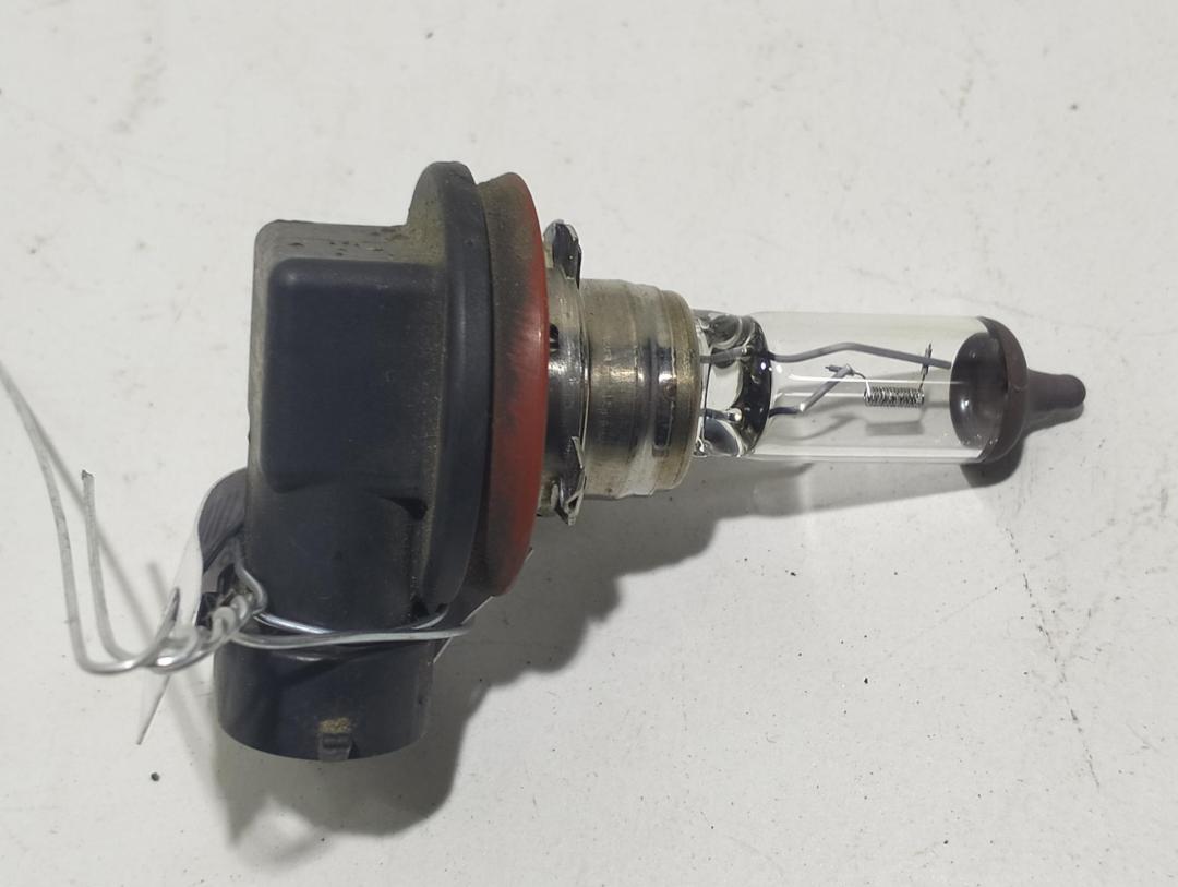 лампочка Peugeot Partner 2007, 1.6 л., дизель, МКПП, серый, фургон, 64211