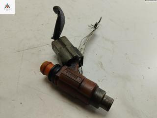 форсунка Mitsubishi Carisma 1 поколение [рестайлинг] 2001, 1.6 л., бензин, МКПП, серый, хетчбэк 5 дв., CDH210