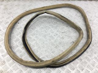 уплотнитель двери BMW 7 серия E65/E66/E67 2001, 4.4 л., бензин, АКПП, чёрный, седан