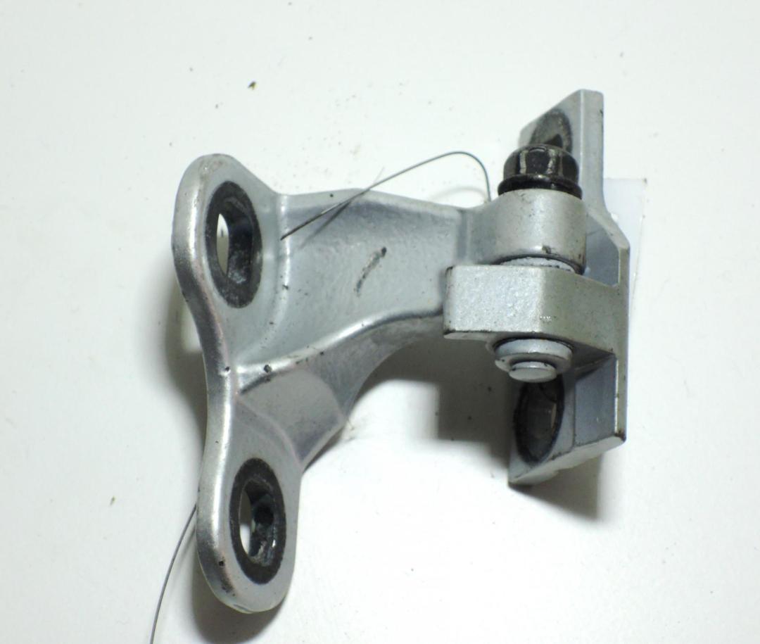 петля двери BMW 7 E65/E66 2001, серый, седан, 7017816