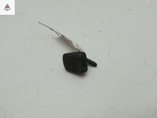 форсунка омывателя лобового стекла Fiat Bravo 1 поколение 1997, 1.4 л., бензин, МКПП, красный, хетчбэк 3 дв.