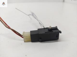 выключатель концевой (концевик) Mercedes-Benz SLK-Класс R170 1998, 2.0 л., бензин, АКПП, серый, кабриолет, 2025450314