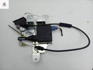 активатор замка багажника Opel Omega B [рестайлинг] 2001, 2.2 л., дизель, МКПП, чёрный, седан, 90494802