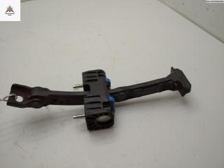 ограничитель открывания двери Mercedes-Benz Sprinter W907/W910 ) 2019, микроавтобус, A9107201700