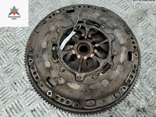 комплект сцепления Volkswagen Passat B6 2006, 2.0 л., бензин, МКПП, синий, универсал, 06F105264C