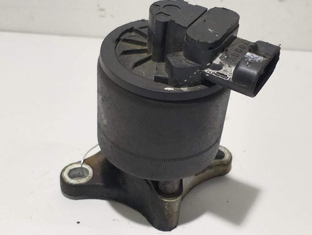 клапан EGR Peugeot 206 1999, 2.0 л., бензин, МКПП, синий, хетчбэк 3 дв., 9709719392