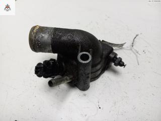 корпус термостата Opel Vectra B [рестайлинг] 2000, 1.8 л., бензин, МКПП, красный, хетчбэк 5 дв., 90536501