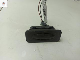 кнопка открытия багажника Renault Scenic 2 поколение 2004, 2.0 л., бензин, МКПП, синий, минивэн, 8200076256