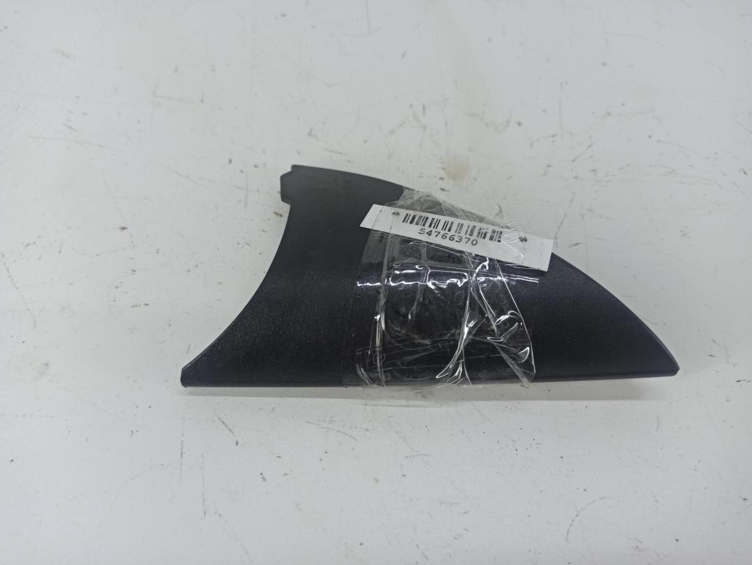 накладка на зеркало Audi A4 B5 1997, 1.6 л., бензин, МКПП, чёрный, универсал, 8D0857506 - фото №1