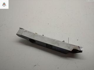 кронштейн переднего бампера Ford Focus 2 поколение [рестайлинг] 2008, 1.4 л., бензин, МКПП, синий, хетчбэк 3 дв.