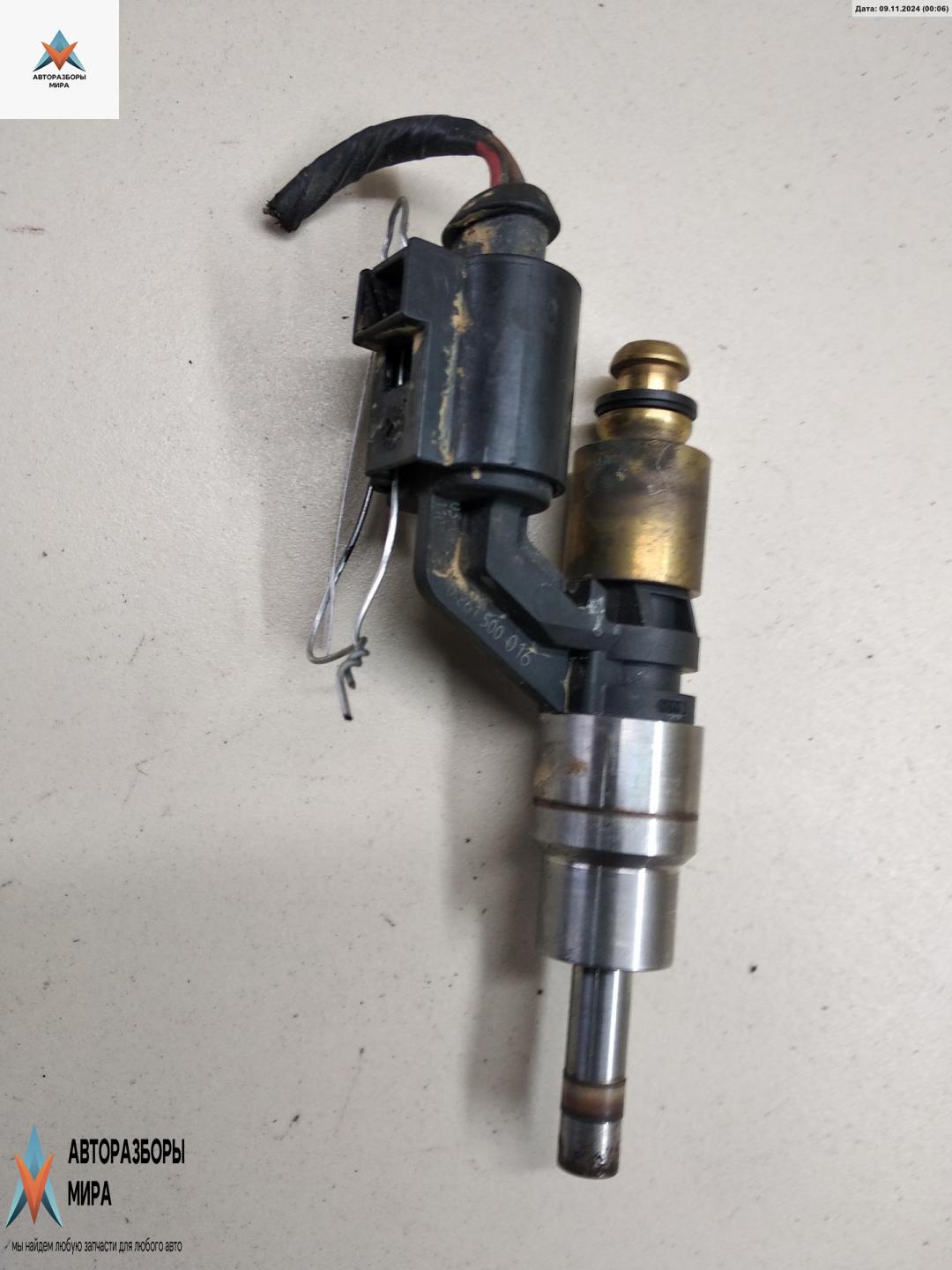 форсунка Volkswagen Golf 5 поколение 2003, 1.6 л., бензин, МКПП, серый, хетчбэк 3 дв., 03C906036A - фото №1