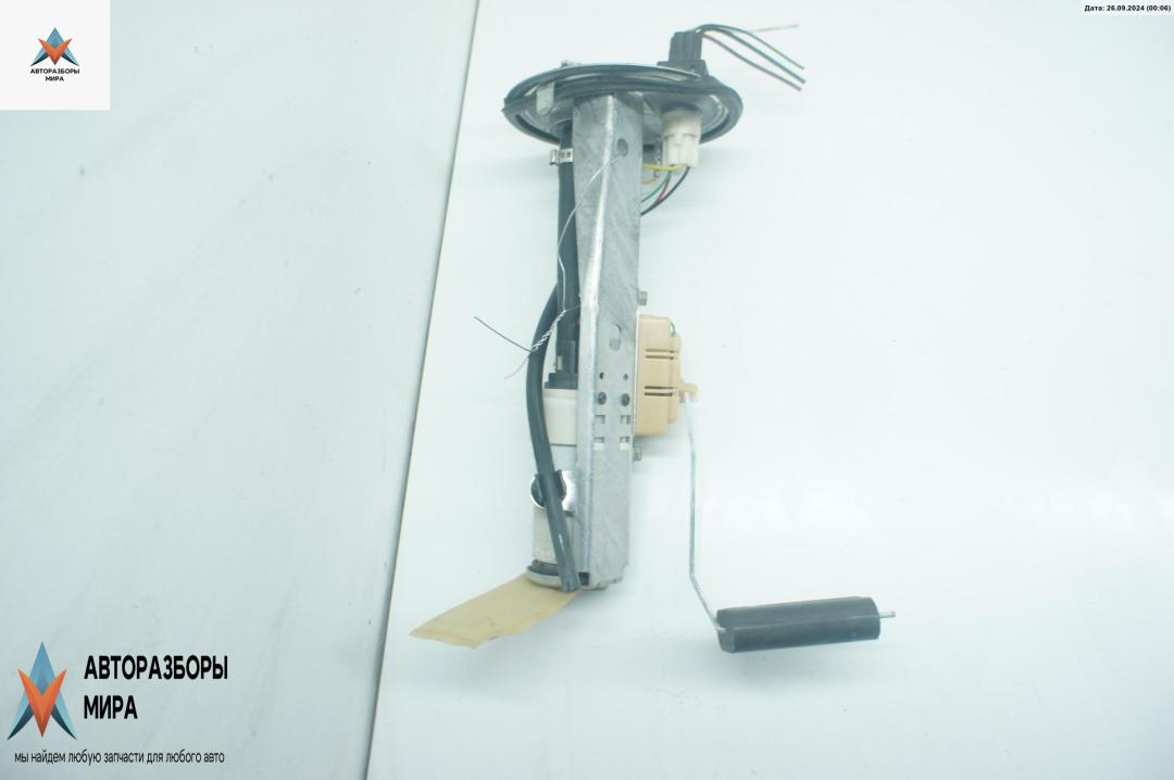 насос топливный Ford Scorpio 2 поколение 1995, 2.0 л., бензин, МКПП, зелёный, седан - фото №1