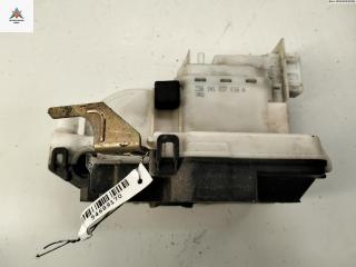 замок двери передней правой Volkswagen Golf 3 поколение 1993, 1.6 л., бензин, МКПП, красный, хетчбэк 3 дв., 1H0862154