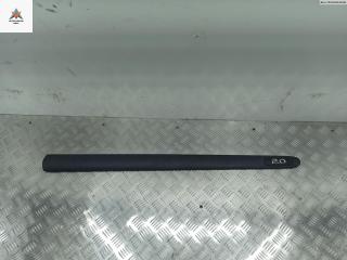 молдинг двери передней правой Renault Megane 1 поколение 1998, 2.0 л., бензин, МКПП, серый, хетчбэк 5 дв., 7700834102