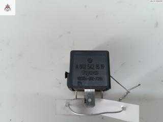 реле (прочие) Mercedes-Benz C-Класс W203/S203/CL203 [рестайлинг] 2004, 1.8 л., бензин, МКПП, чёрный, универсал, 0025421319