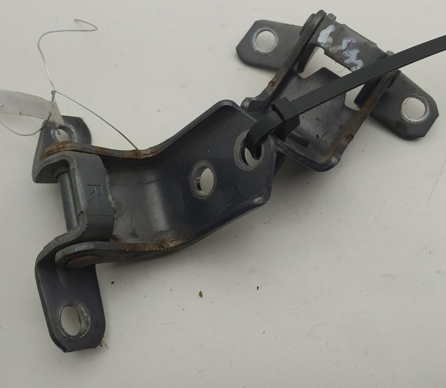 петля двери Mazda CX-7 2010, серый, внедорожник 5 дв., D46172210B, D46172240B