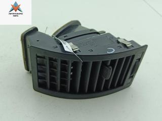 дефлектор обдува салона Volkswagen Polo 4 поколение 2002, 1.2 л., бензин, МКПП, синий, хетчбэк 3 дв., 6Q0819704