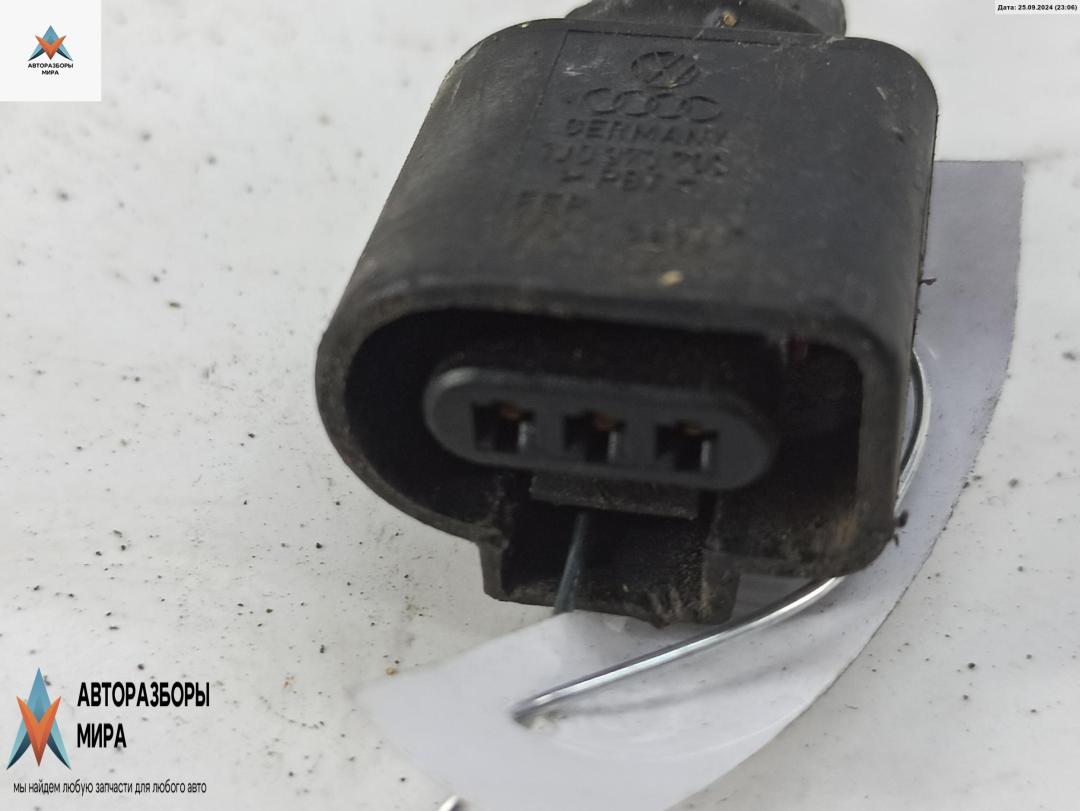 разъем (фишка) проводки Audi A6 4B/C5 1997, 2.8 л., бензин, АКПП, серый, седан, 1J0973703 - фото №1