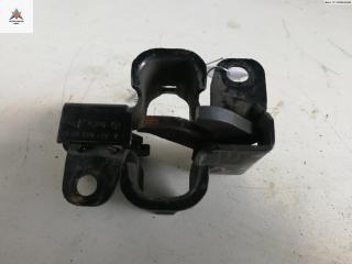 замок капота Mercedes-Benz C-Класс W203/S203/CL203 2002, 2.2 л., дизель, МКПП, серый, универсал, 2038800060
