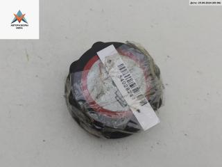 пробка расширительного бачка Ford Mondeo 2 поколение 1998, 2.0 л., бензин, МКПП, белый, хетчбэк 5 дв., 95BB8100AA