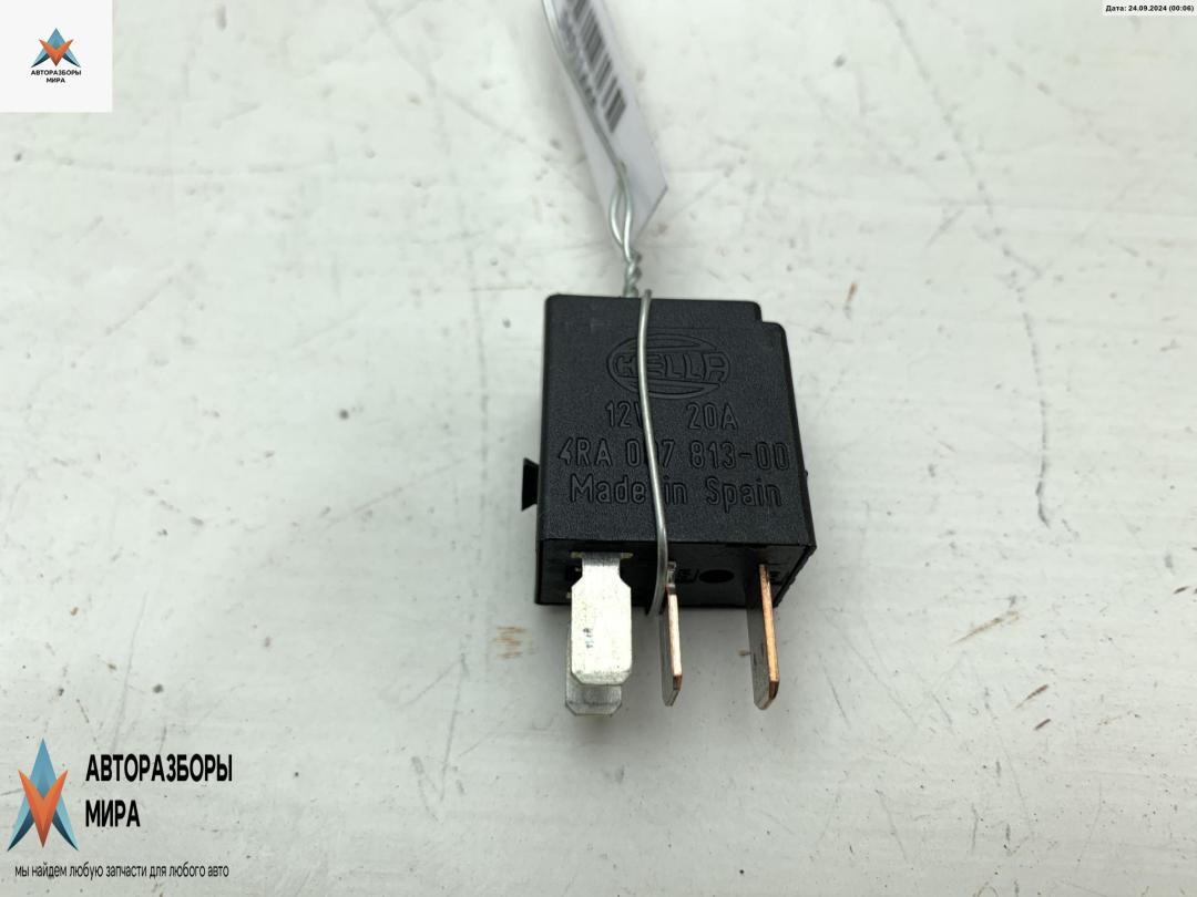 реле (прочие) Mercedes-Benz E-Класс W211/S211 2003, 2.7 л., дизель, АКПП, чёрный, универсал, 0025421119 - фото №1