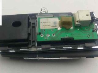 фонарь салона (плафон) Volkswagen Touareg 1 поколение 2004, 2.5 л., дизель, МКПП, чёрный, внедорожник 5 дв., 7L6947291B