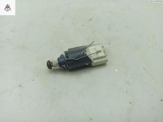 Датчик (включатель) стоп-сигнала Renault Clio 3 поколение [рестайлинг] 2011, 1.2 л., бензин, МКПП, серый, универсал, 8200276361