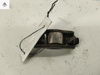 коромысло клапана (рокер) Skoda Fabia 2 поколение (5J) 2009, 1.2 л., бензин, МКПП, серый, хетчбэк 5 дв.