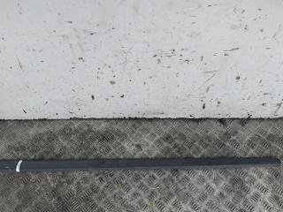 молдинг двери передней правой Peugeot 107 2005, 1.0 л., бензин, МКПП, чёрный, хетчбэк 3 дв., 1007