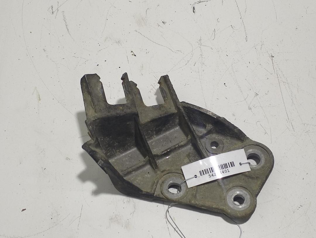 кронштейн (крепление) Citroen C5 2003, 2.2 л., дизель, МКПП, чёрный, универсал, 4161953