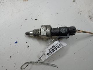 Датчик включения заднего хода (лягушка) Opel Vectra C 2002, 1.8 л., бензин, МКПП, жёлтый, седан