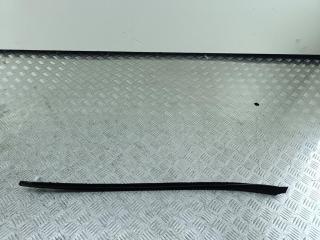 молдинг лобового стекла SEAT Ibiza 4 поколение 2008, 1.4 л., бензин, МКПП, жёлтый, хетчбэк 5 дв., 6J0854320A