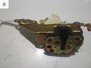 замок двери передней правой Opel Omega B 1995, 2.0 л., бензин, АКПП, синий, седан, 90494854