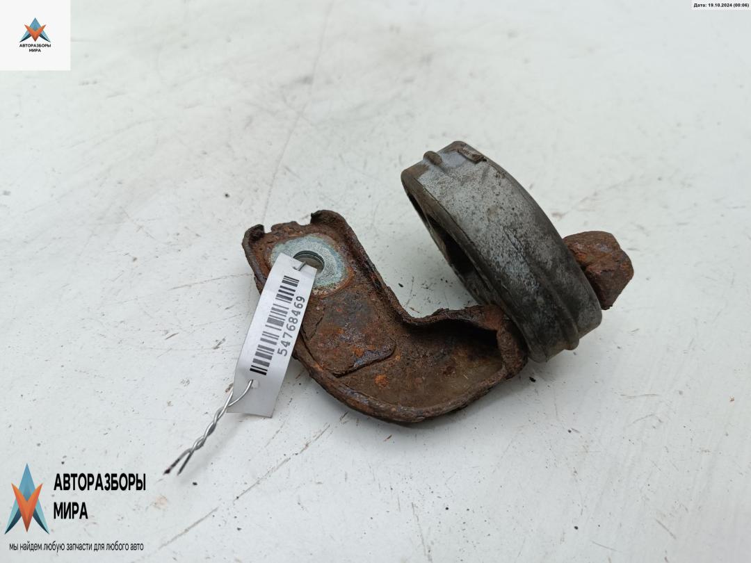 кронштейн глушителя Mercedes-Benz A-Класс W168 1998, 1.4 л., бензин, АКПП, зелёный, хетчбэк 5 дв., 1684920044 - фото №1