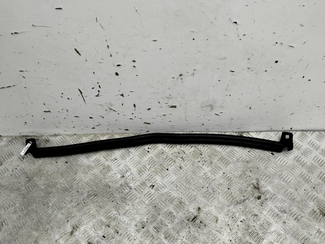 Уплотнитель крышки (двери) багажника Citroen C2 2005, 1.1 л., бензин, МКПП, серый, хетчбэк 3 дв., C2