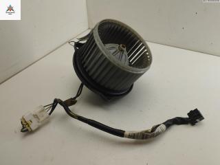 моторчик печки Toyota Yaris P1 [рестайлинг] 2003, 1.0 л., бензин, МКПП, серый, хетчбэк 3 дв., 1940000821