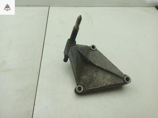 кронштейн КПП Renault Scenic 1 поколение [рестайлинг] 2000, 1.6 л., бензин, МКПП, серый, минивэн, 7700832251