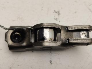 коромысло клапана (рокер) Peugeot 307 1 поколение [рестайлинг] 2005, 1.6 л., дизель, МКПП, чёрный, универсал, 9HZ