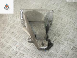 кронштейн двигателя BMW 5 серия E39 1998, 2.0 л., бензин, МКПП, зелёный, седан, 1092974