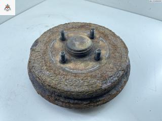 ступица задняя левая Nissan Micra 4 поколение (K13) 2012, 1.2 л., бензин, МКПП, чёрный, хетчбэк 5 дв.