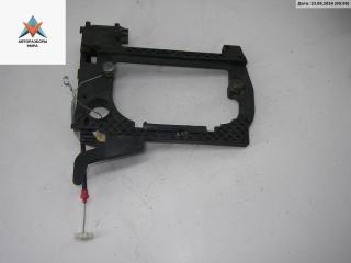 Корпус (держатель) ручки двери передней правой BMW 5 серия E39 [рестайлинг] 2000, 2.0 л., бензин, МКПП, зелёный, седан