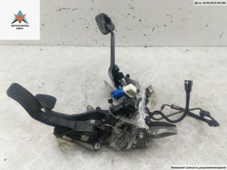 педаль тормоза Ford Fiesta 6 поколение 2009, 1.6 л., дизель, МКПП, белый, хетчбэк 3 дв., 1766725, AP31-7519-AC, 1730660, 8V51-2450-AG