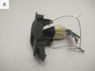 кнопка стеклоподъемника заднего правого Mazda Premacy CP [рестайлинг] 2002, 1.8 л., бензин, МКПП, синий, минивэн, GE4T66370A