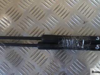 амортизатор крышки багажника (3-5 двери) BMW 1 серия E81/E82/E87/E88 2004, 2.0 л., дизель, МКПП, серый, хетчбэк 5 дв., 7060622