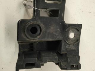 кронштейн заднего бампера Volkswagen Golf 6 поколение 2010, 1.4 л., бензин, МКПП, чёрный, хетчбэк 5 дв., 5K6807393A